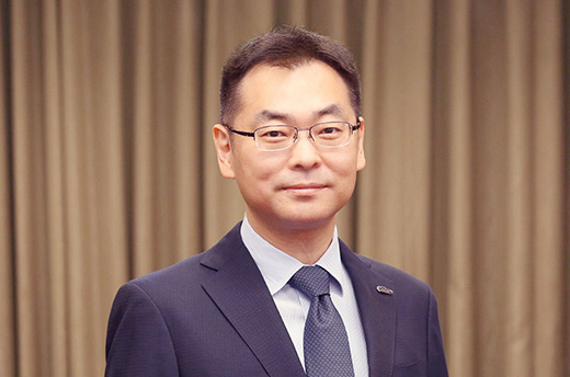 代表取締役社長 長竹 克仁